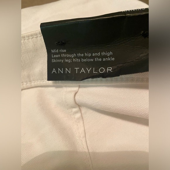 NWT ANN TAYLOR THE SKINNY WHITE JEAN - Picture 4 of 9